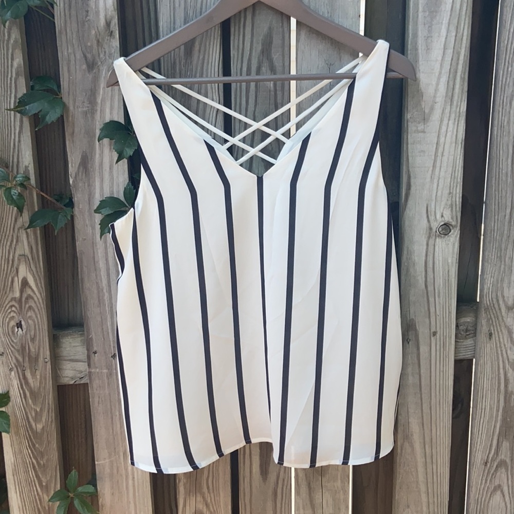 Express white and black striped strappy top Medium NWT
